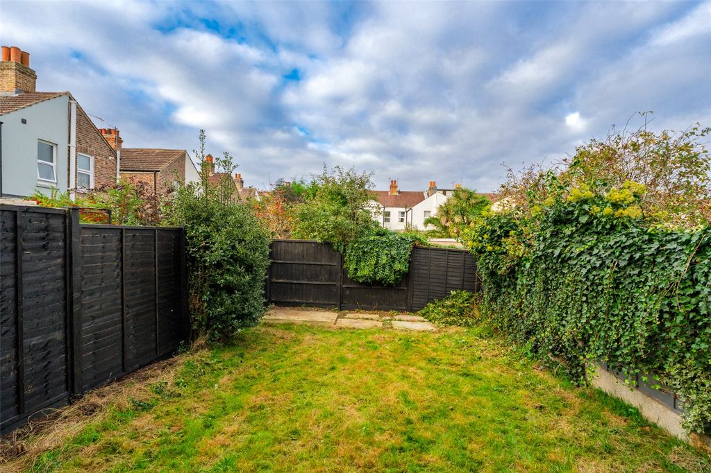 Property photo 3 of 15 Picture No. 06