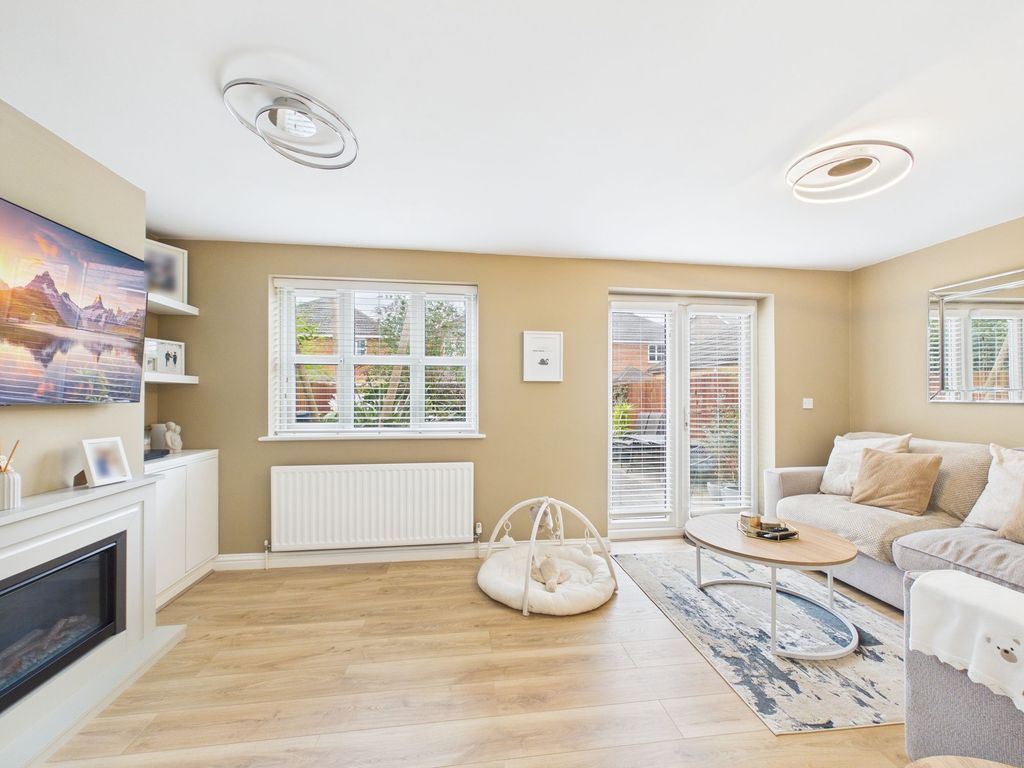 Property photo 3 of 24