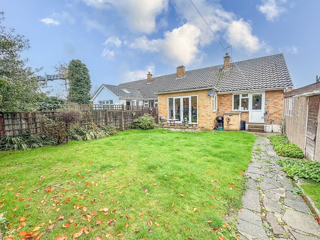 Property photo 2 of 13