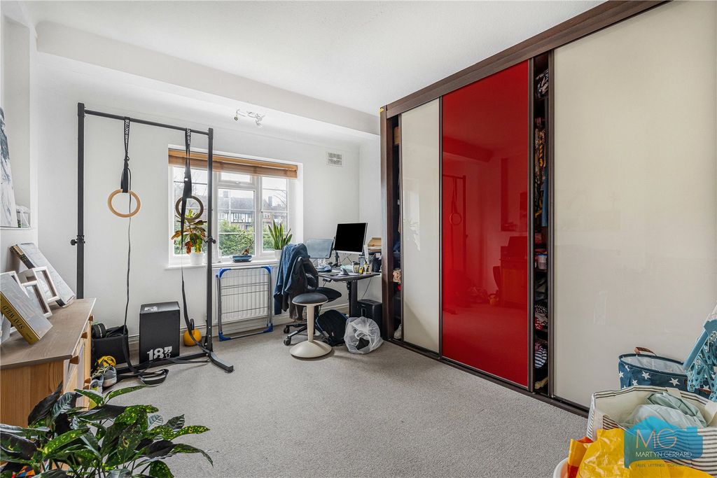 Property photo 3 of 14 Picture No. 24