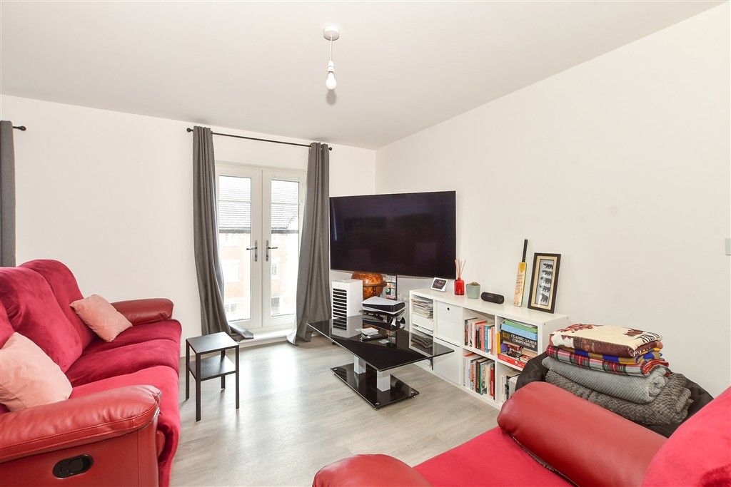 Property photo 2 of 10 Kitchen/Lounge/ Diner