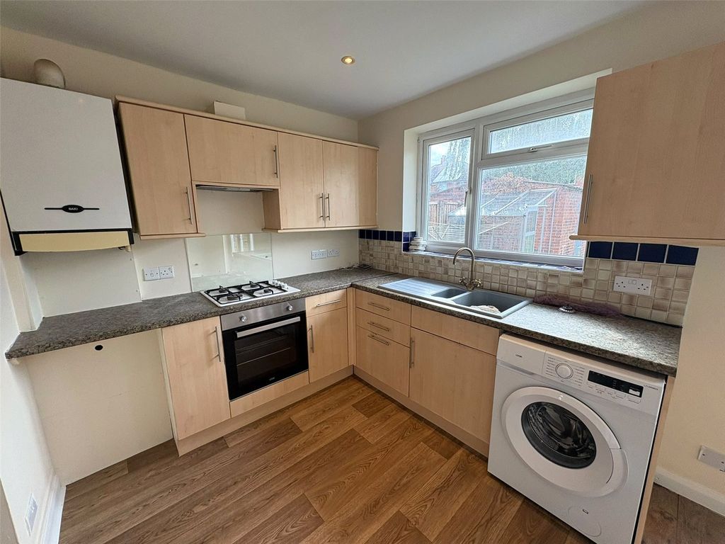 Property photo 2 of 18 Picture No. 23