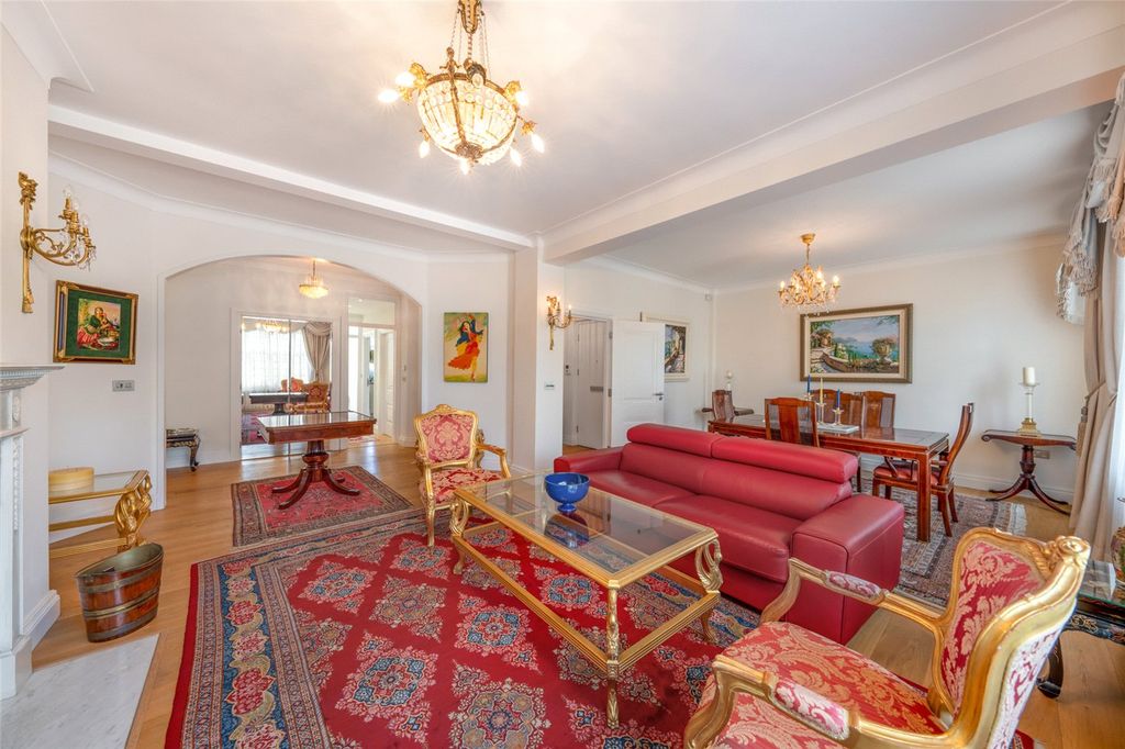 Property photo 3 of 19 Picture No. 12