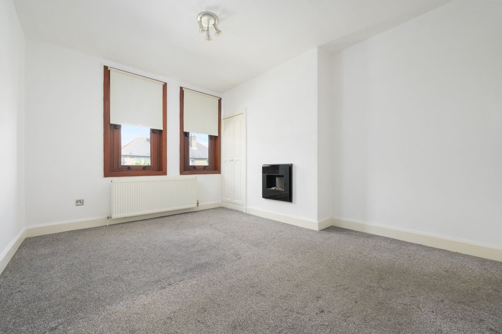 Additional image 7 of 3 bed flat for sale56 Robertson Road, Dunfermline KY12