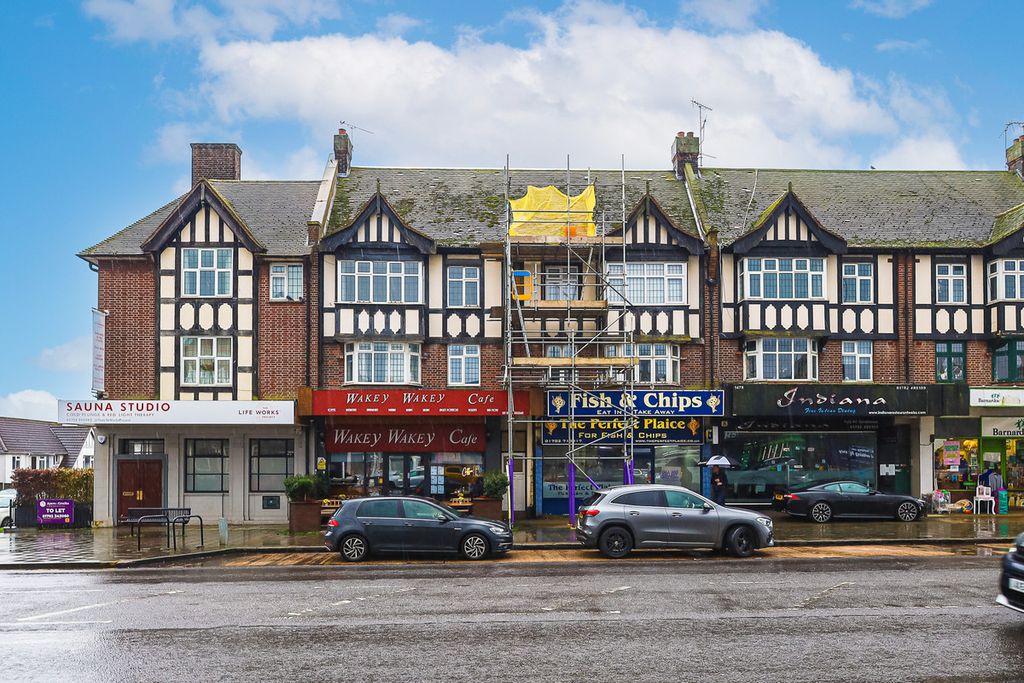 Property photo 1 of 24