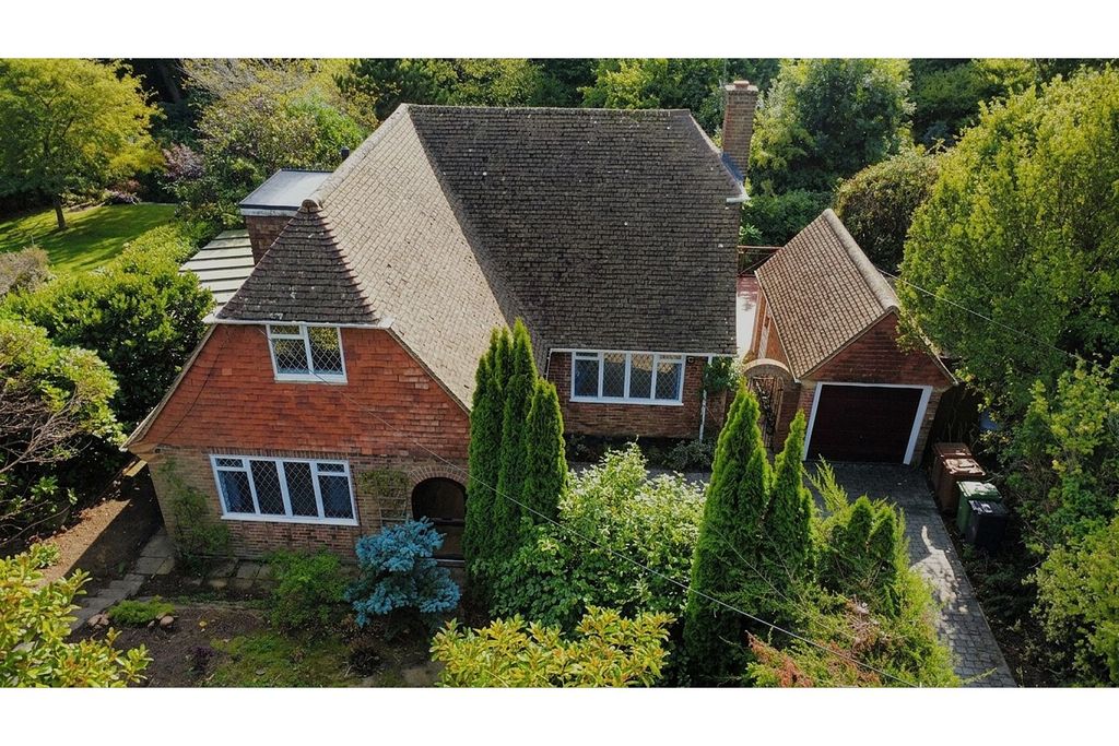 Property photo 1 of 25