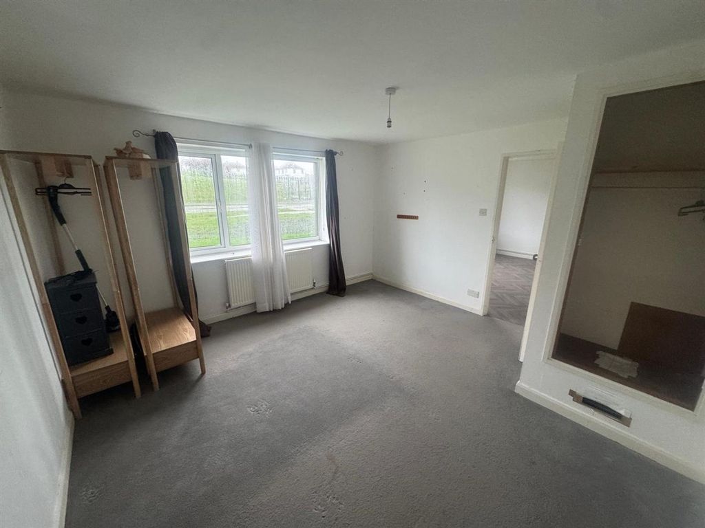 Additional image 5 of 2 bed flat for saleObservatory Avenue, Hakin SA73