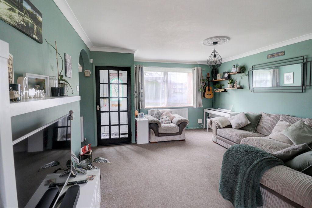 Property photo 2 of 12 Picture No. 02