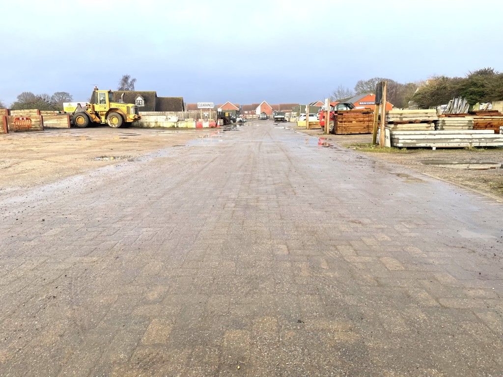 Property photo 1 of 8 Photo 14