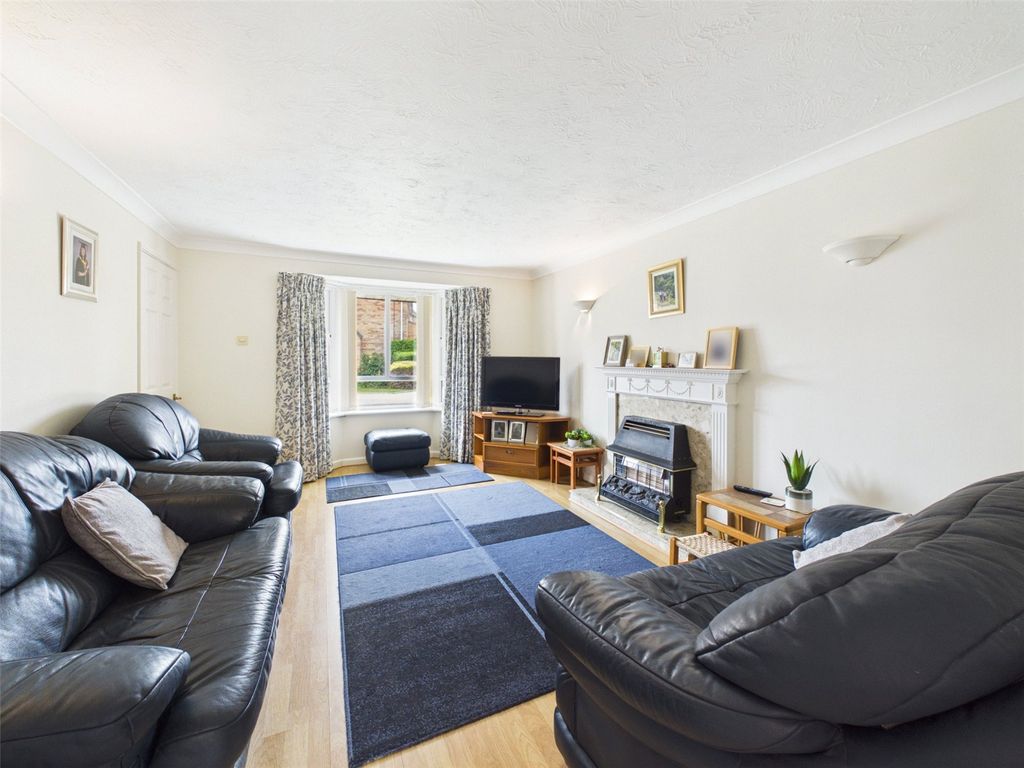 Property photo 3 of 21 Picture No. 04