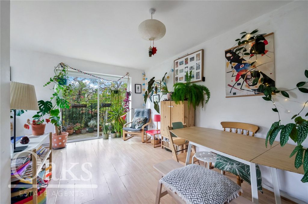 Property photo 2 of 8 Picture No. 02