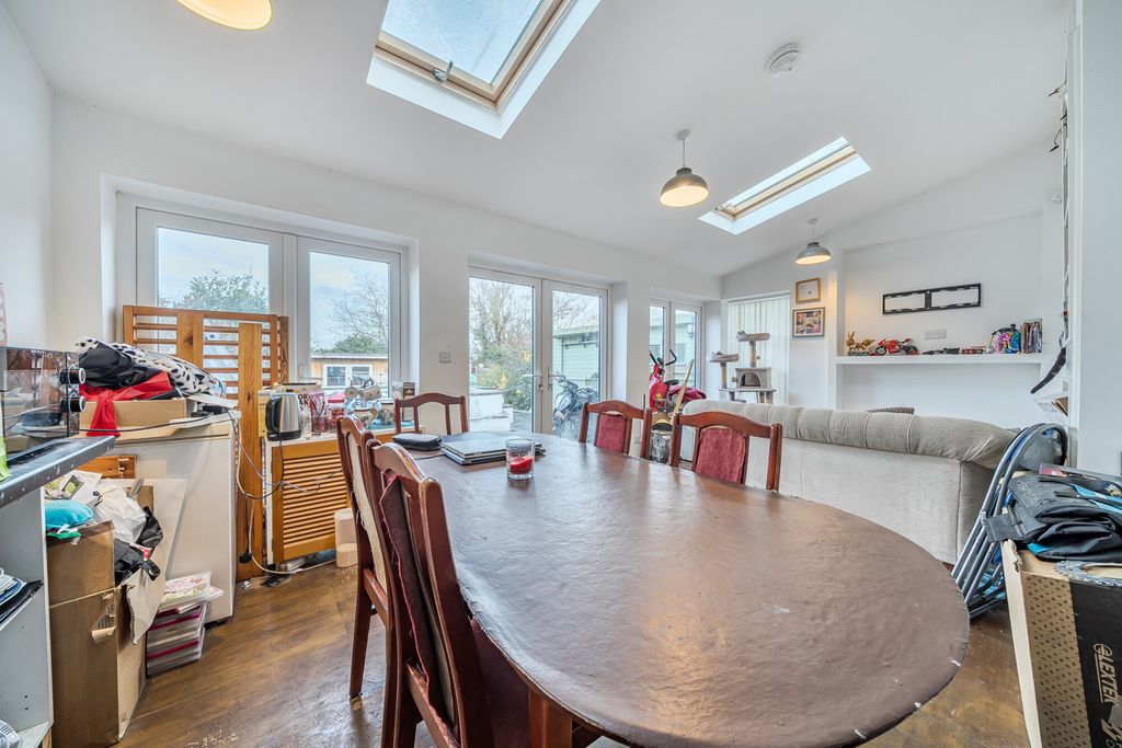 Property photo 2 of 22 Reception