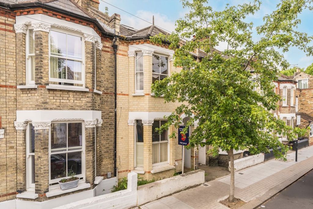 Property photo 1 of 10