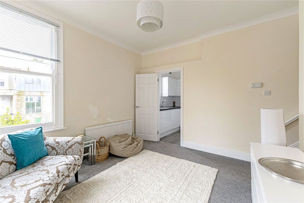 Property photo 3 of 7 Sitting Room