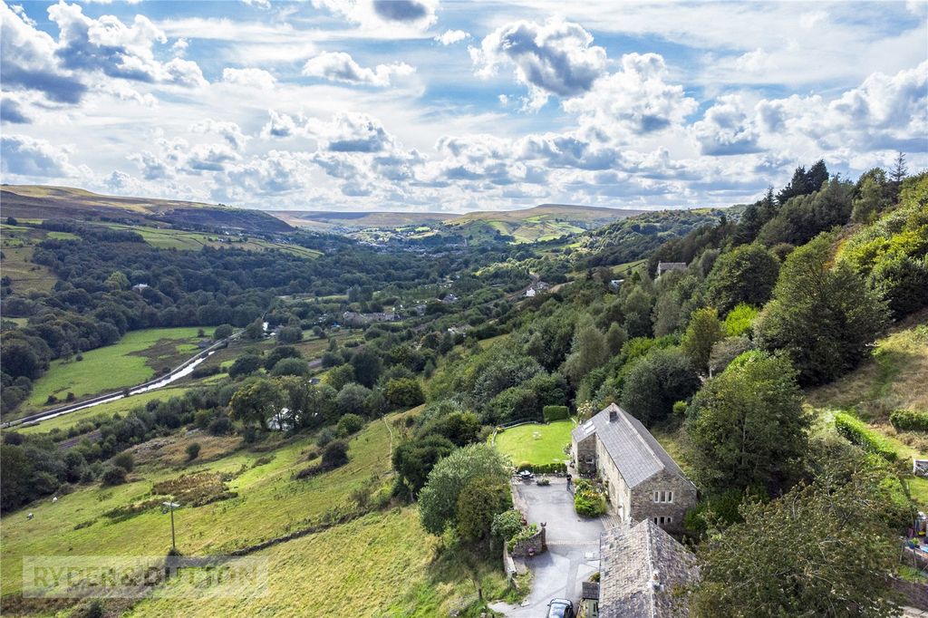 Property photo 2 of 31 Views