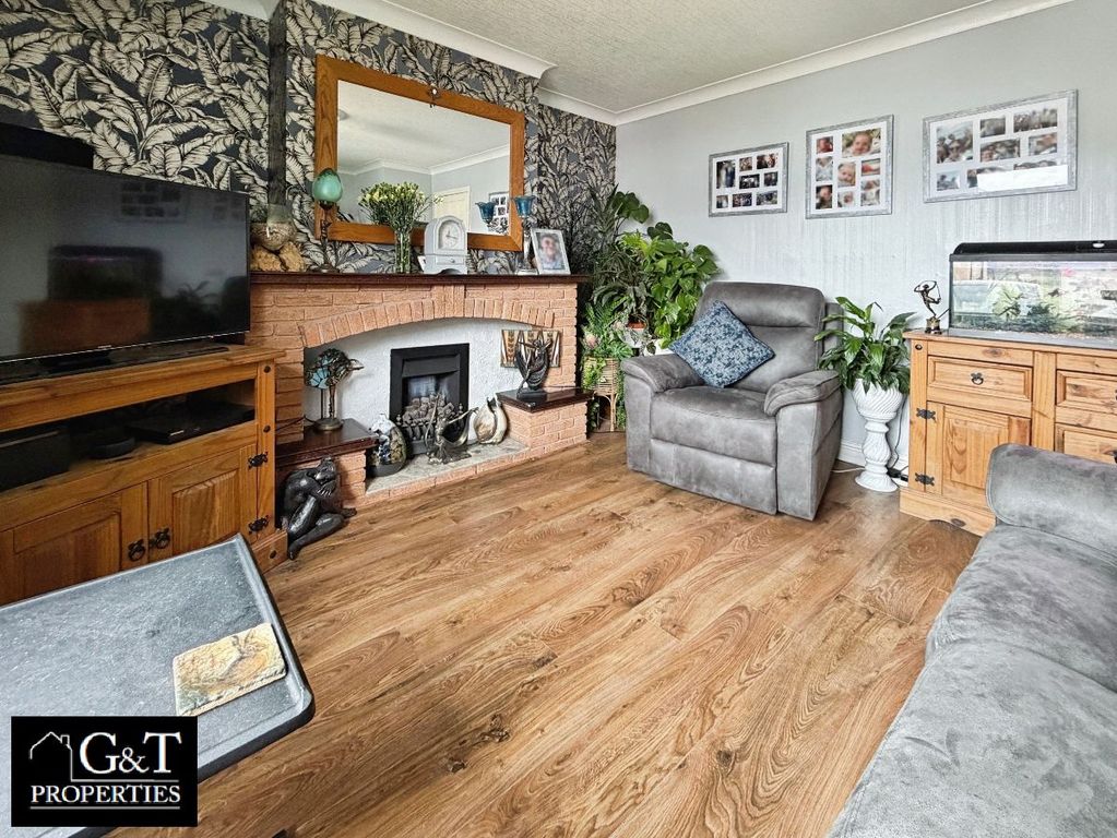 Property photo 2 of 17 Reception Room