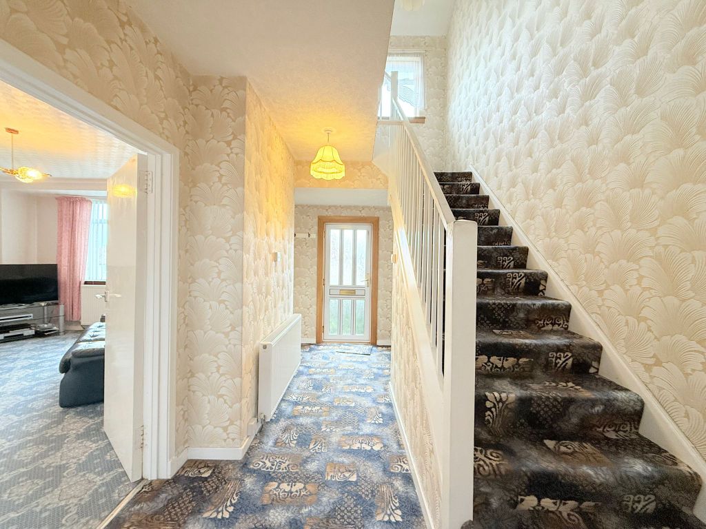 Property photo 3 of 23