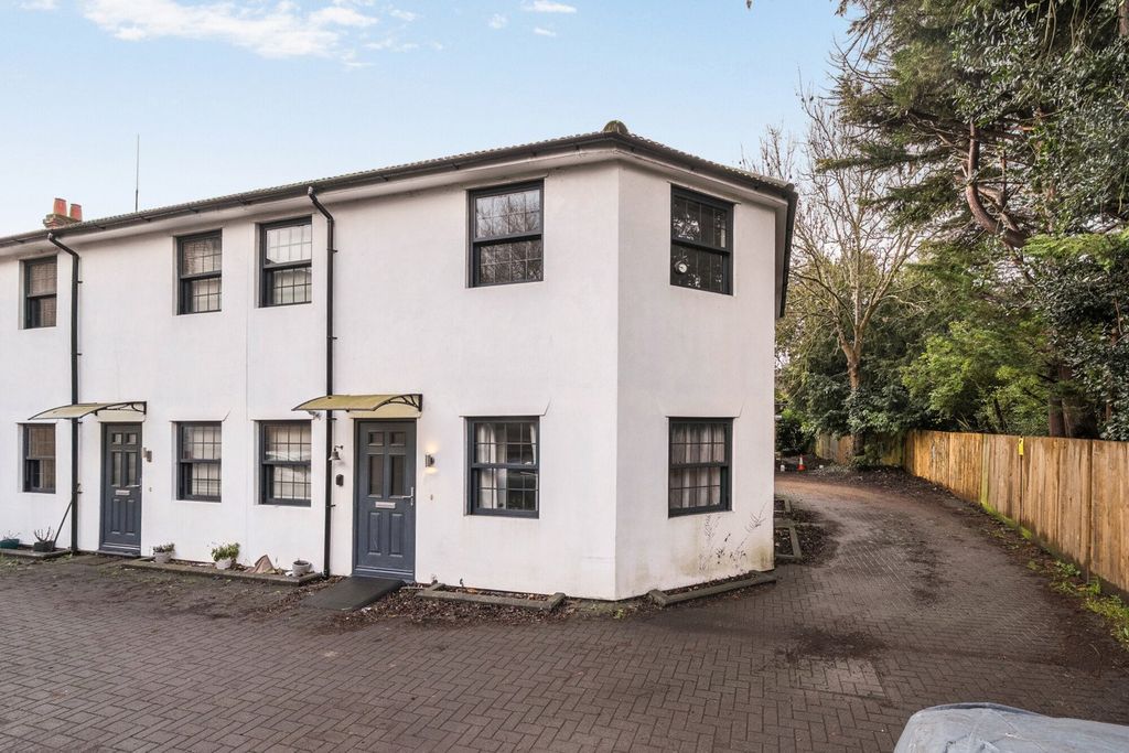 Property photo 1 of 7 1