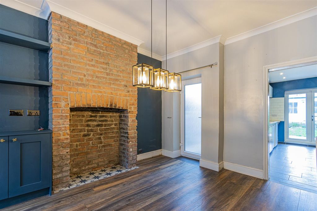 Property photo 3 of 16 Arabella Street 71-7.Jpg