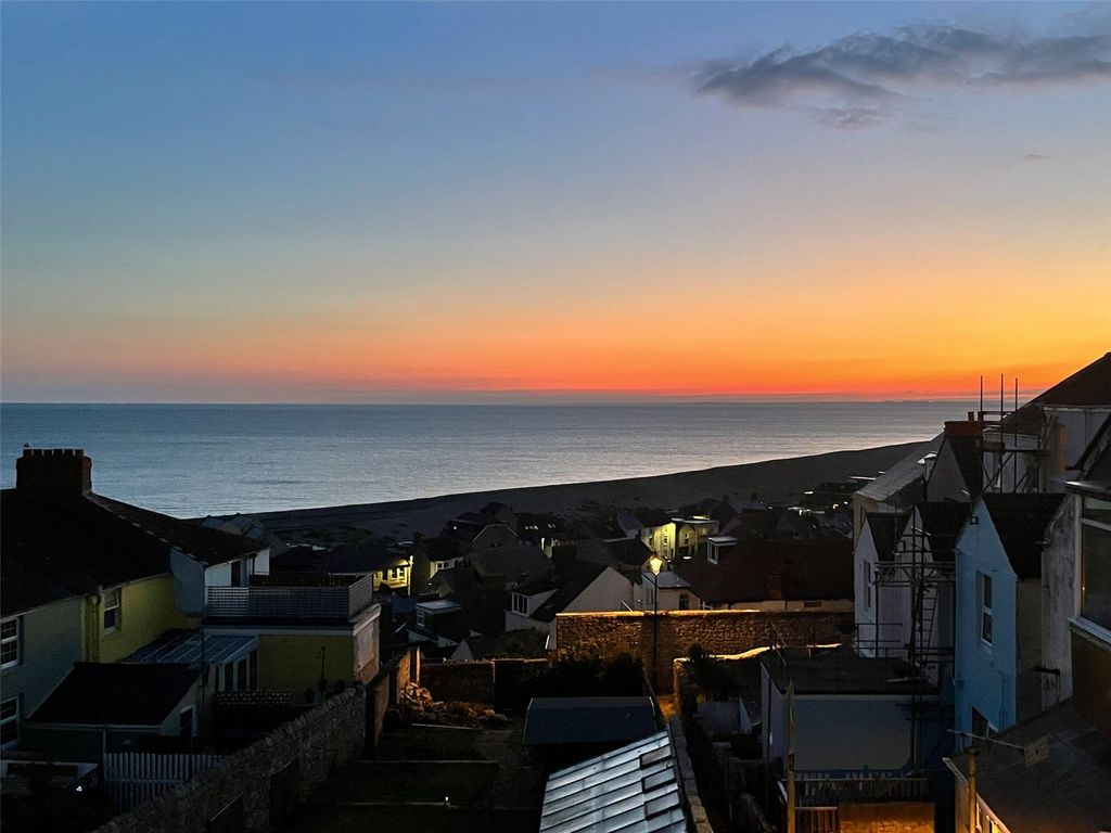 Additional image 15 of 5 bed terraced house for saleFortuneswell, Portland, Dorset DT5