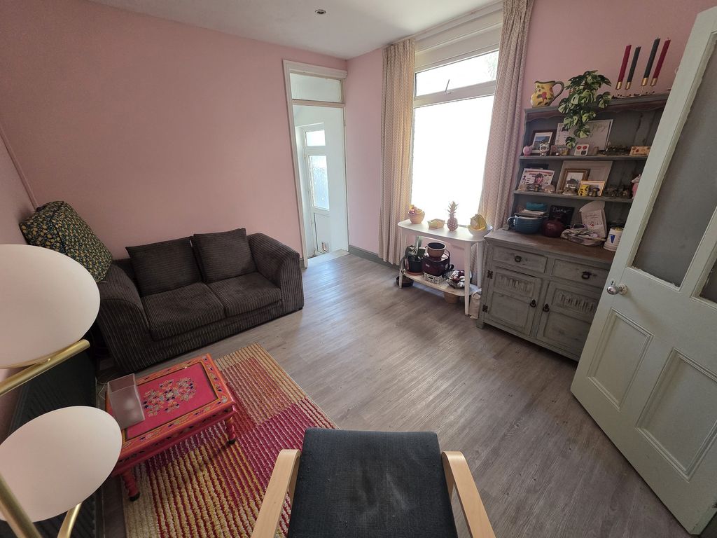 Property photo 3 of 13 Not Specified