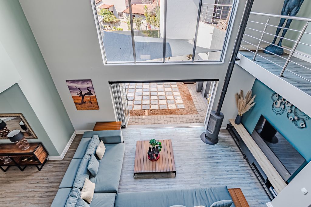 Property photo 2 of 51 Pt1710769