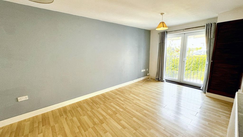 Property photo 2 of 9 Fukf0Dzyykifbhyq_F2Gjw
