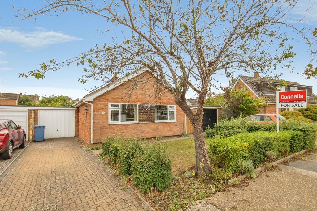 Property photo 1 of 12