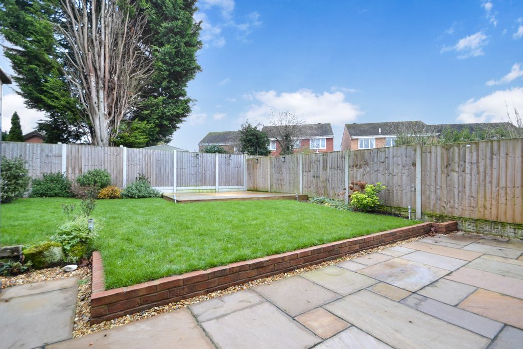 Property photo 1 of 19 Rear Garden