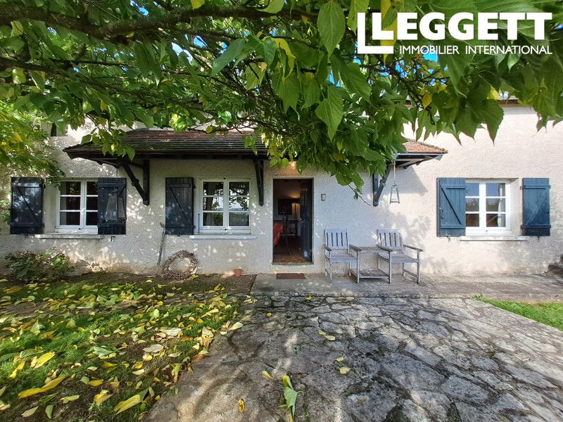 Property photo 2 of 10