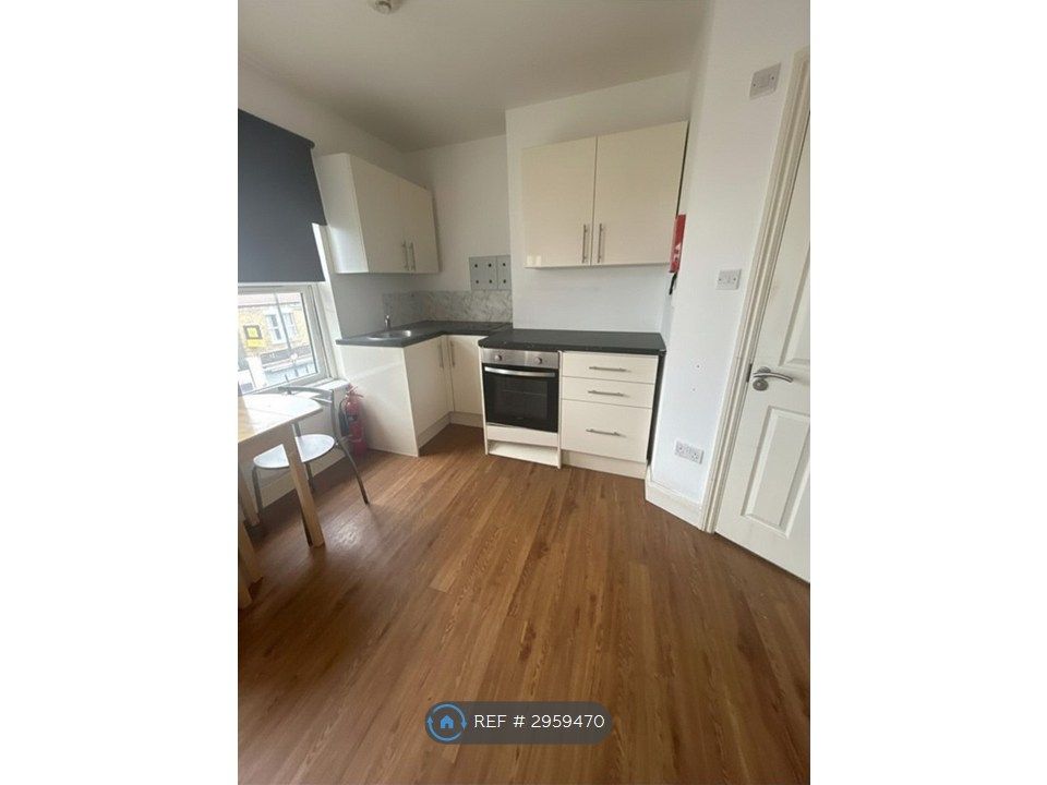 Property photo 3 of 3