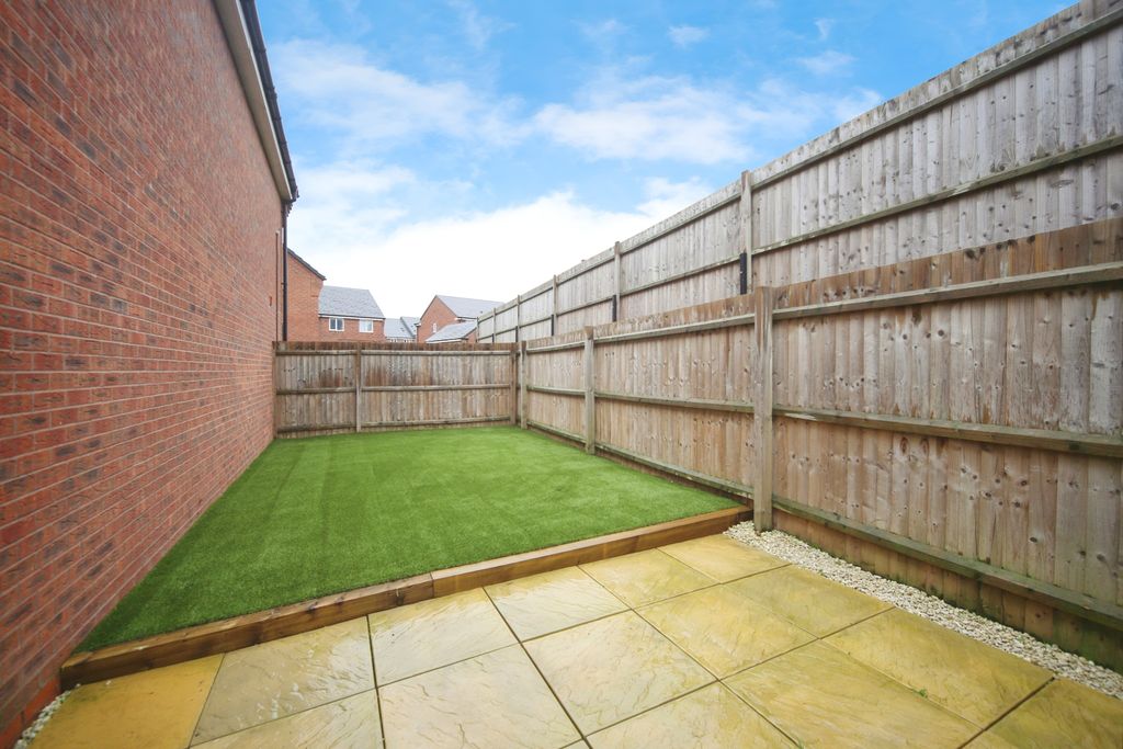 Property photo 3 of 15