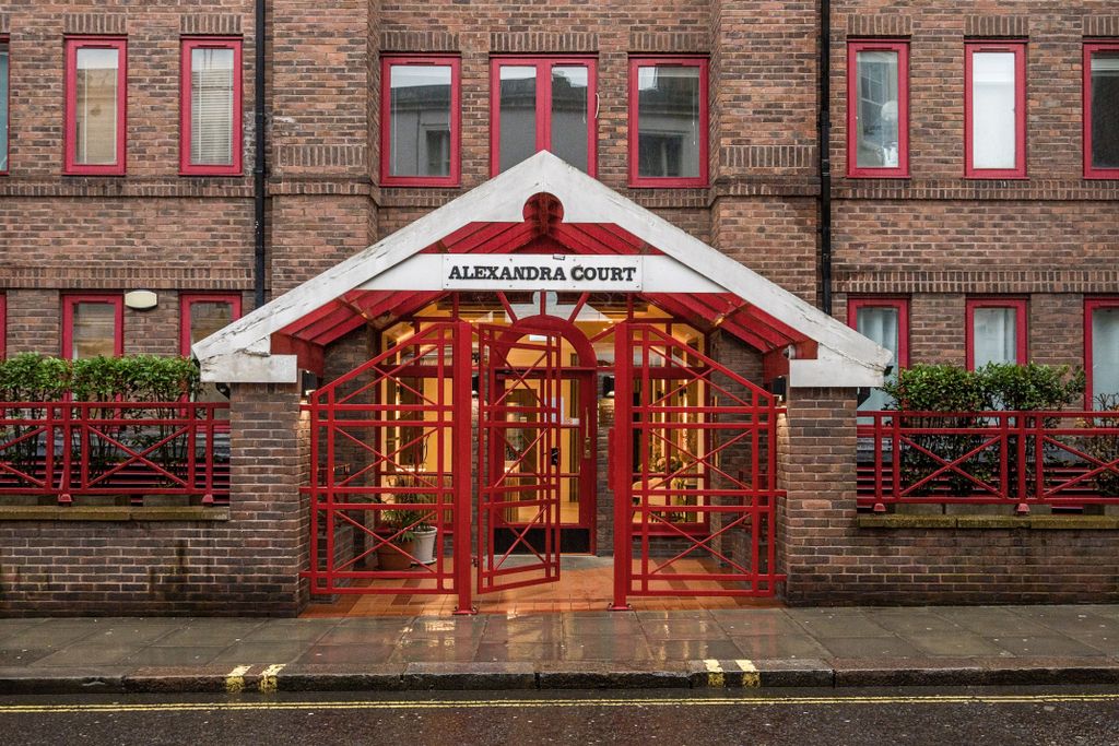 Property photo 1 of 7