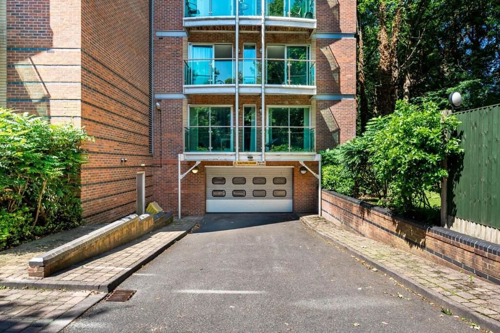 Property photo 3 of 22