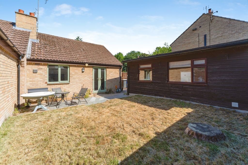 Property photo 2 of 13