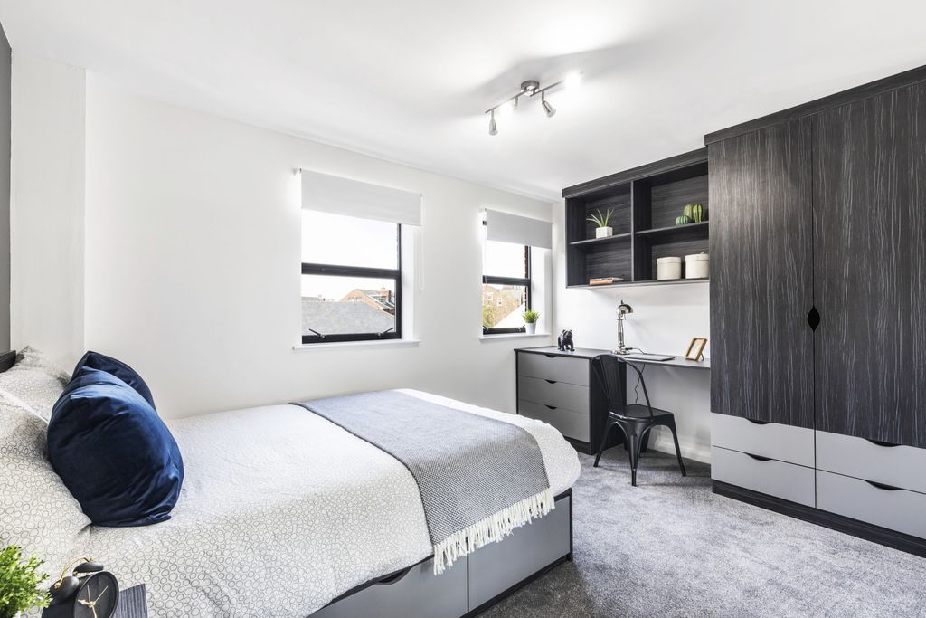 Property photo 3 of 8 Property Photo