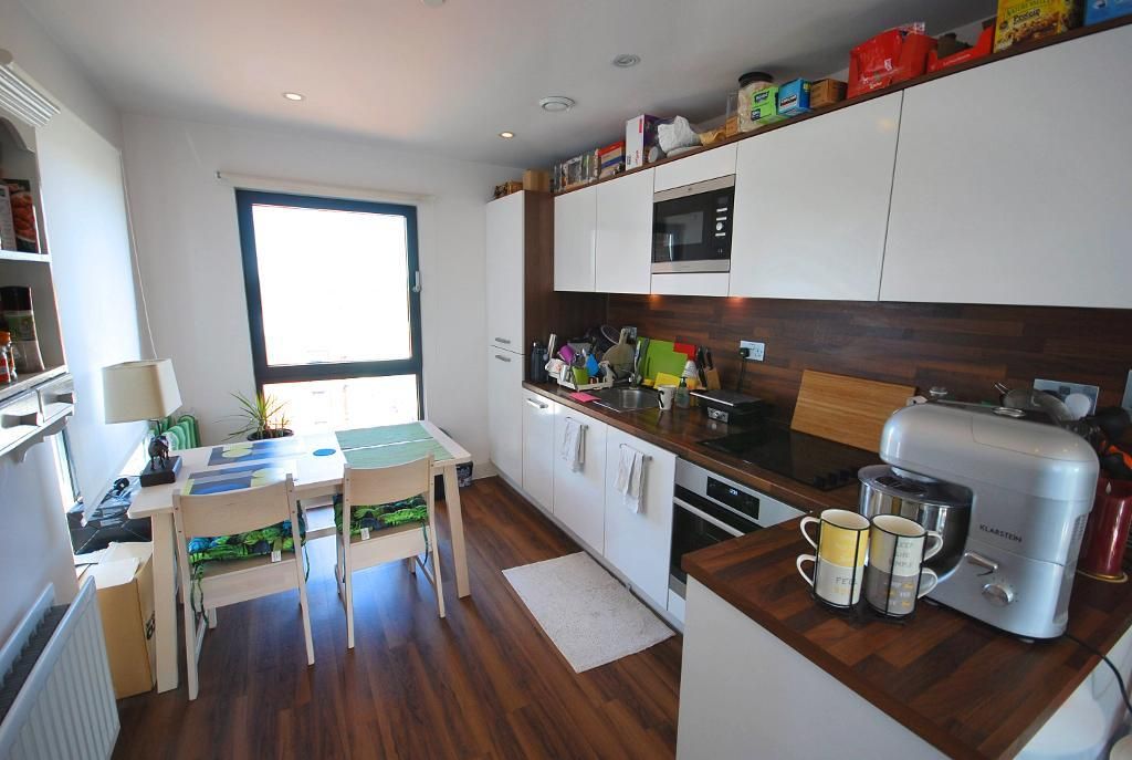 Property photo 1 of 14 Kitchen