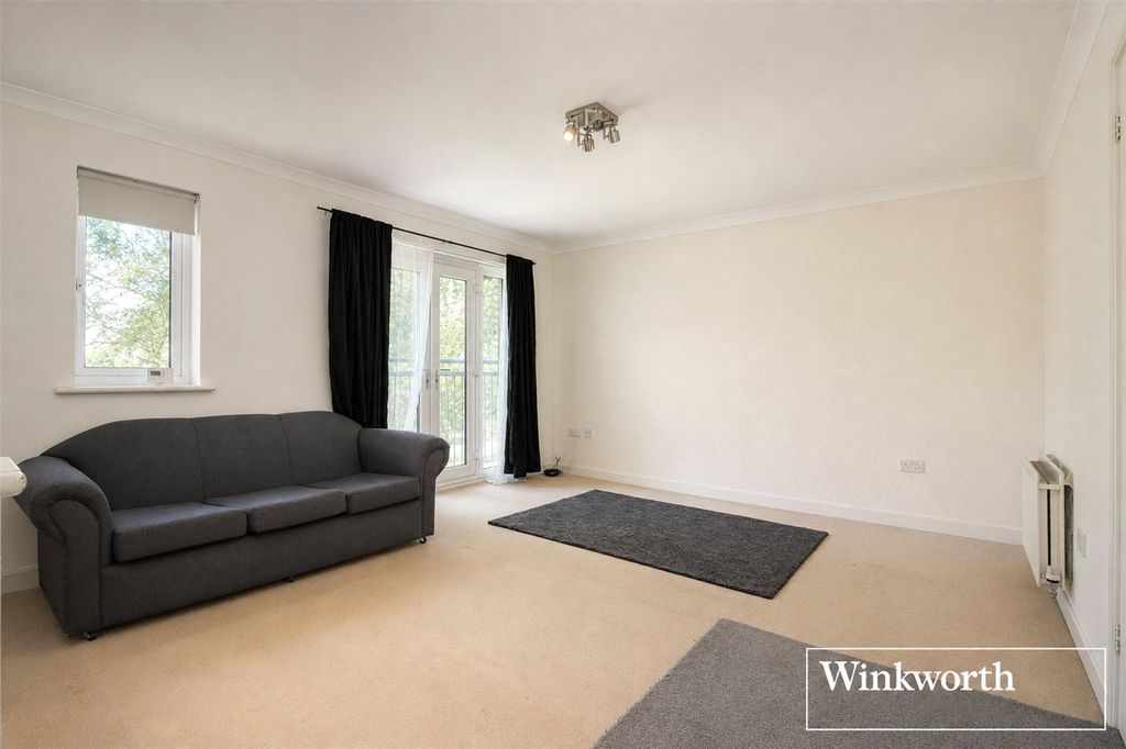 Property photo 3 of 12 Picture No. 22