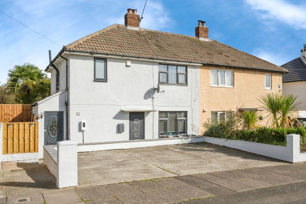 Property photo 1 of 21