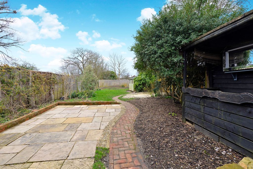 Property photo 2 of 15 Photo 13