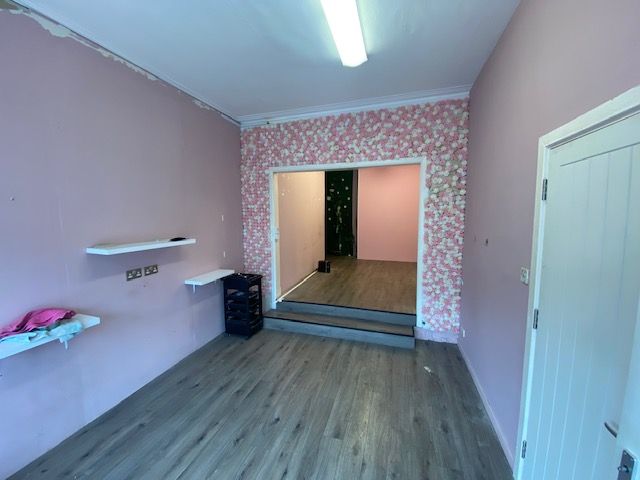 Property photo 3 of 4