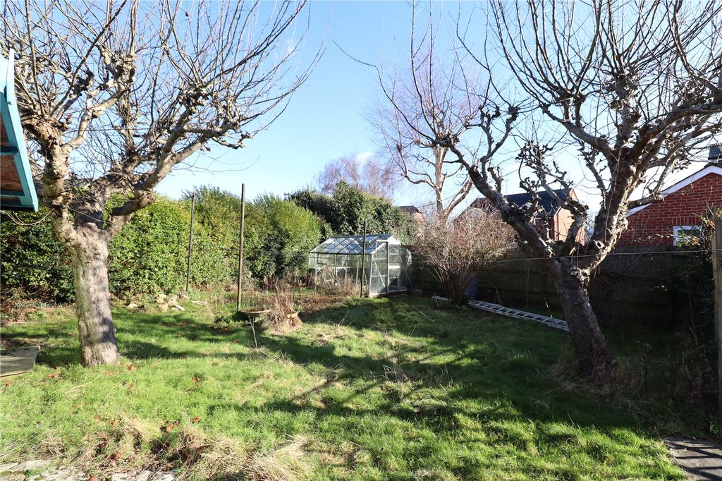 Property photo 2 of 14 Picture No. 05