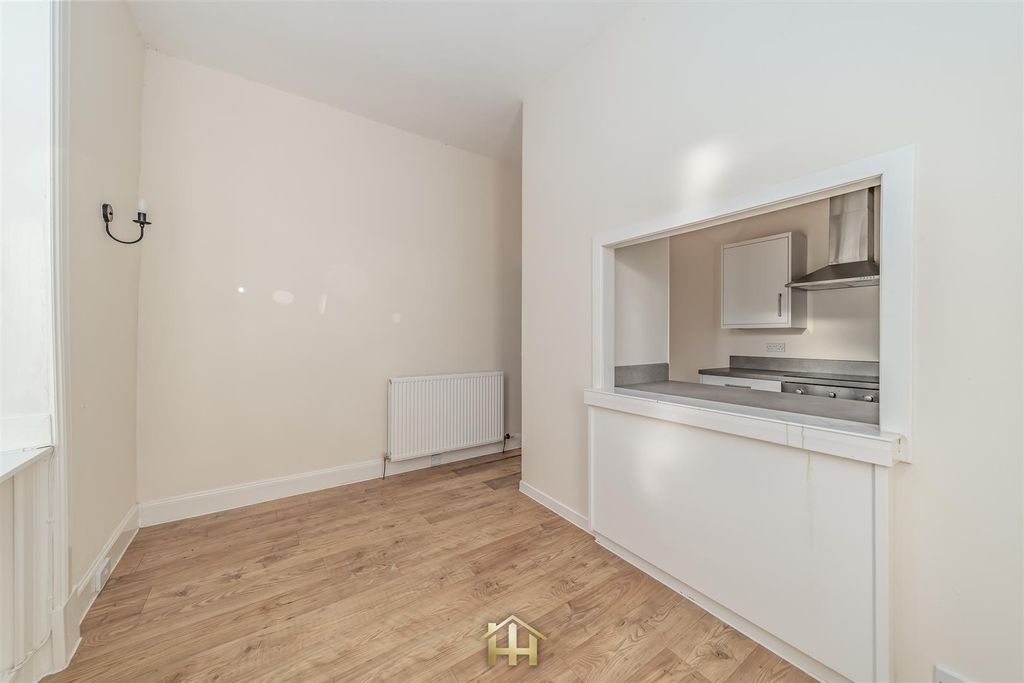 Additional image 6 of 2 bed flat for saleDalhousie Road, Broughty Ferry, Dundee DD5