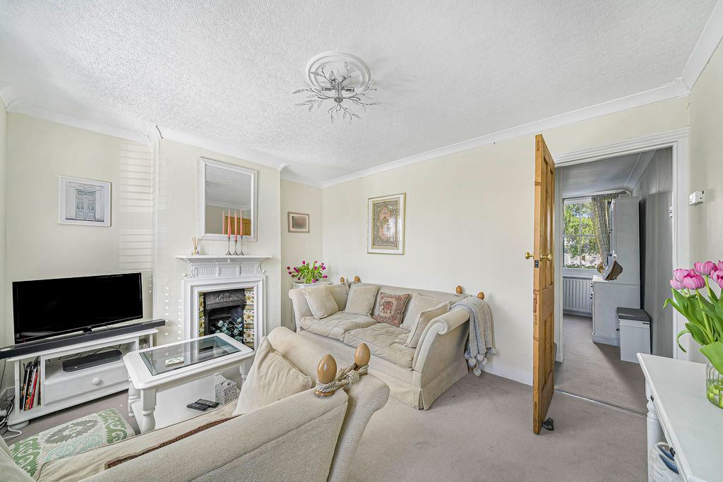 Property photo 2 of 20 Photo 1