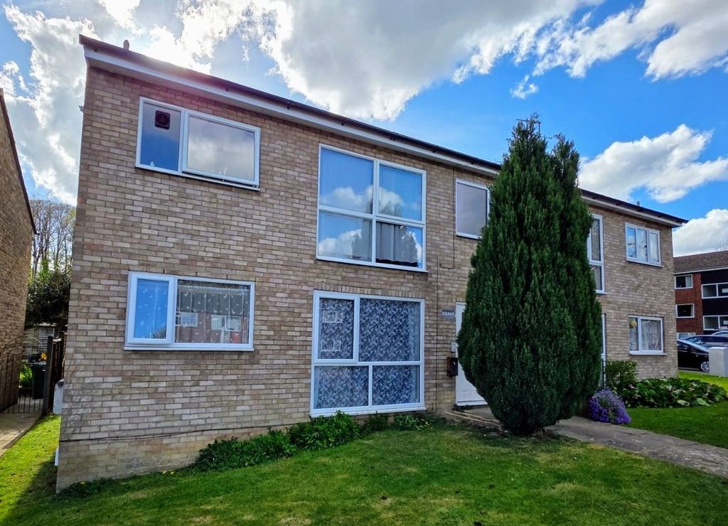 Property photo 1 of 7