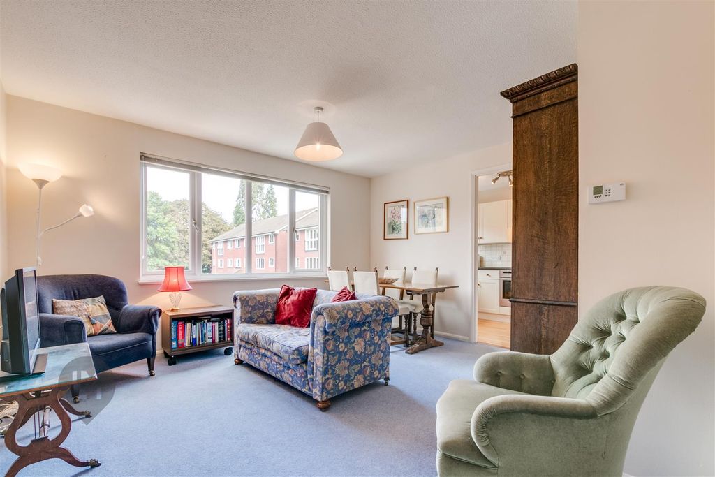 Property photo 1 of 6 Reception Room