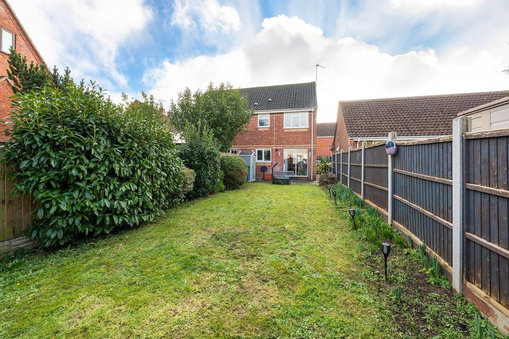 Property photo 2 of 13