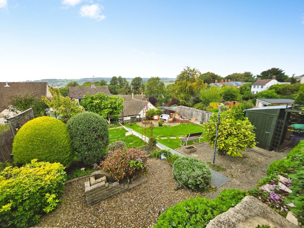 Property photo 2 of 22 Rear Garden