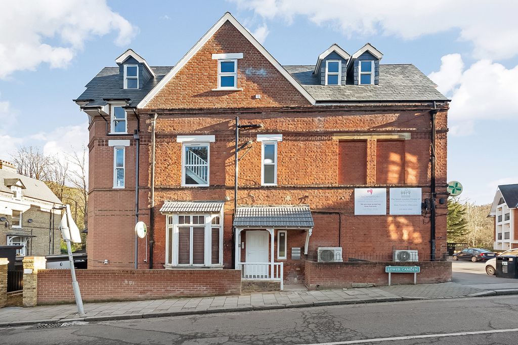 Property photo 1 of 15