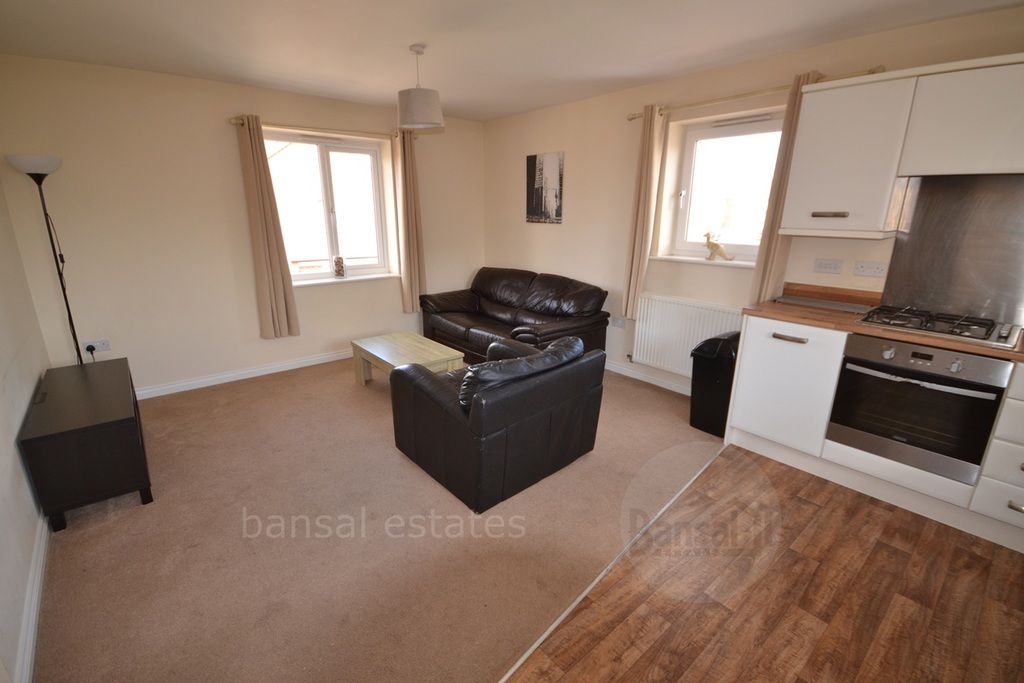 Property photo 3 of 12